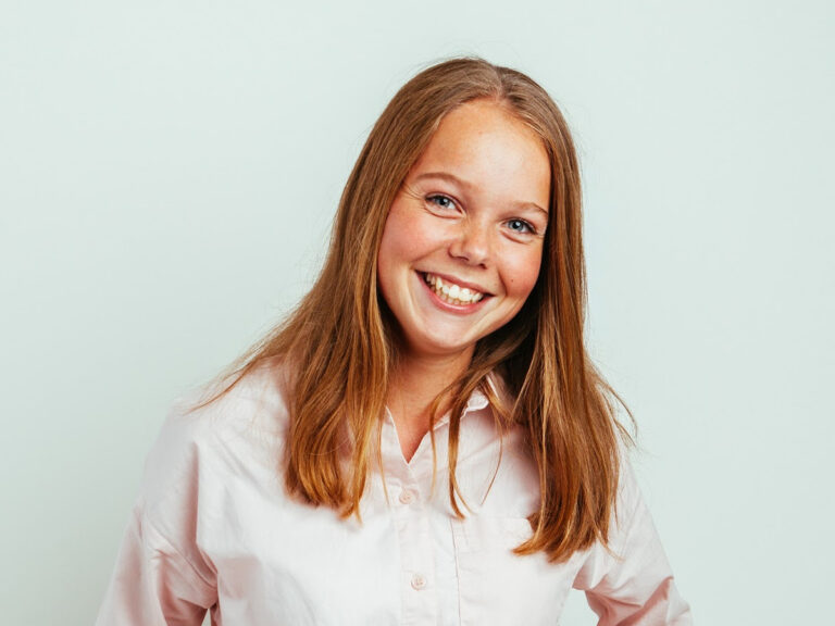 Presenter anouk martini